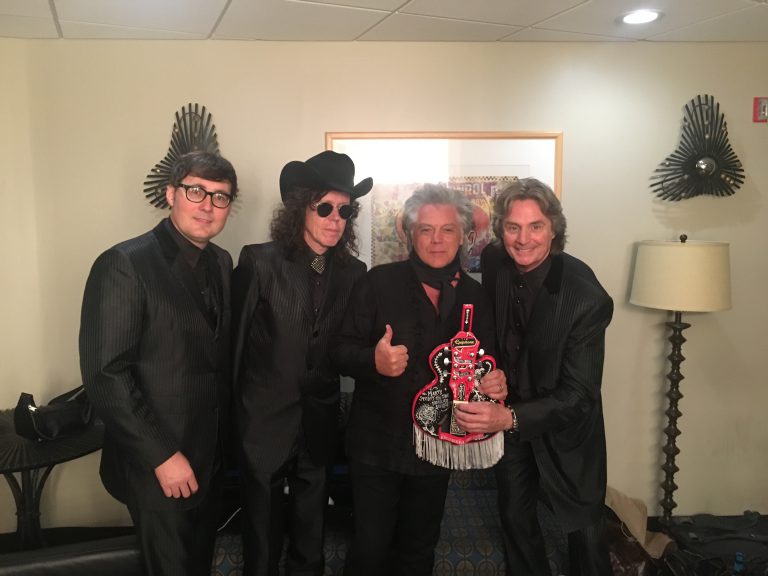 MARTY AND HIS FABULOUS SUPERLATIVES WINS GROUP OF THE YEAR AT AMERICANA HONORS & AWARDS