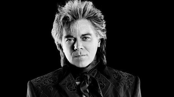ANGELS AND DEVILS: A Q&A WITH MARTY STUART